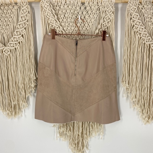 Zara Faux Leather Chevron Suede 70s Mini Skirt - Picture 3 of 6